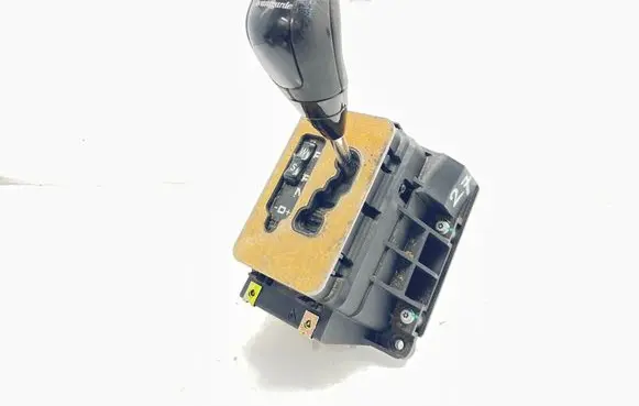 Mercedes-Benz E W210 Gear selector/shifter in gearbox 210267075