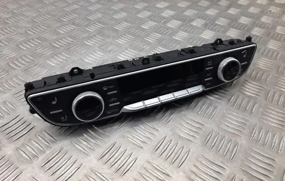 Audi Q7 4M Climate control unit 4M0820043AB