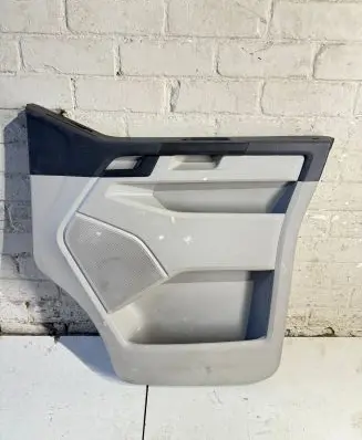 Volkswagen Transporter - Caravelle T6 Front door card panel trim 7E0863247 18022016 1111128