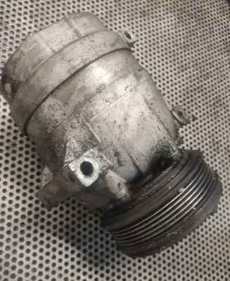 Mercedes-Benz Sprinter W901 W902 W903 W904 Air conditioning (A/C) compressor (pump) CZ560759493