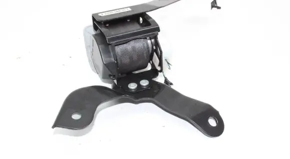 Honda CR-V Middle seatbelt (rear) 82480SWWG0