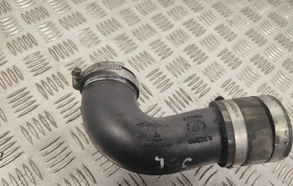 Volvo V60 Intercooler hose/pipe 31338572