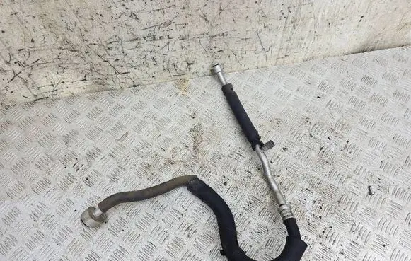Land Rover Range Rover Sport L320 Air conditioning (A/C) pipe/hose 