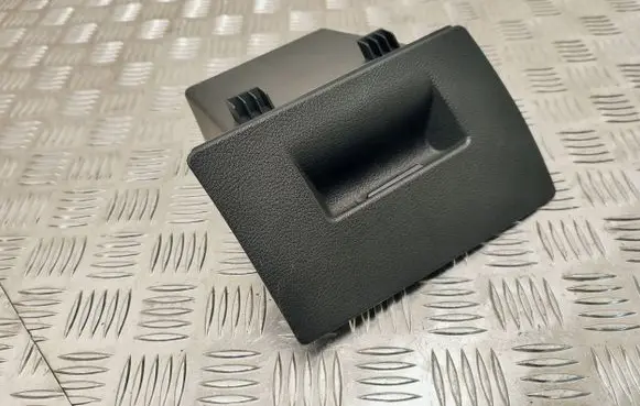 BMW 2 F46 Glove box 9262975 11242010