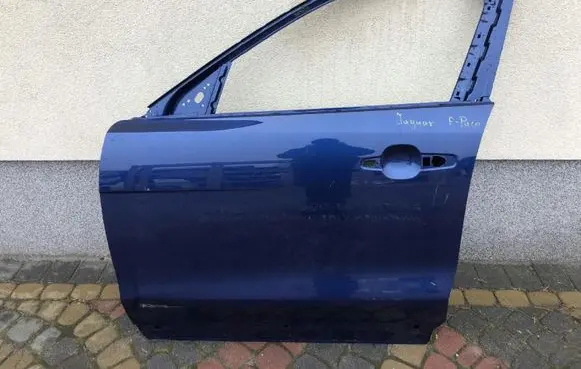 Jaguar F-Pace Front door