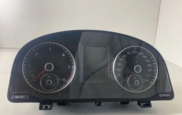 Volkswagen Caddy Speedometer (instrument cluster) 2K5920876A