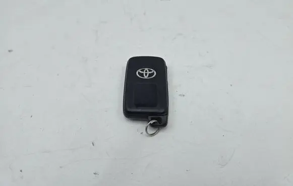 Toyota Prius (XW30) Ignition key/card 