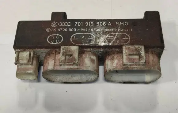 Volkswagen Sharan Coolant fan relay 701919506A 898726000