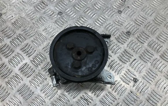 BMW 7 E65 E66 Power steering pump 7516848 32427516848