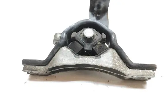 Opel Antara Engine mount bracket X04908