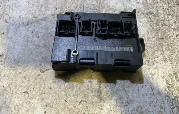 Volkswagen Golf V Comfort/convenience module 1K0959433AK