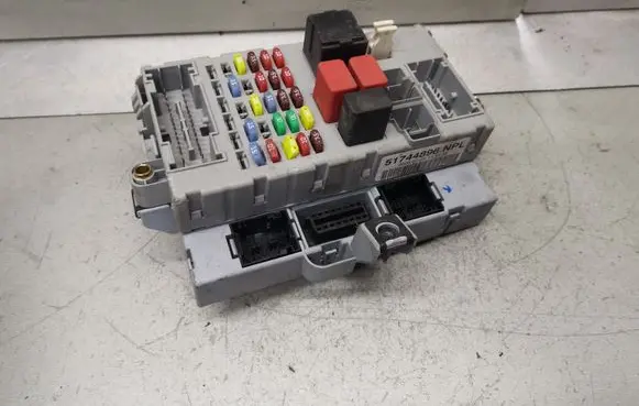 Fiat Punto (188) Fuse module 51744896
