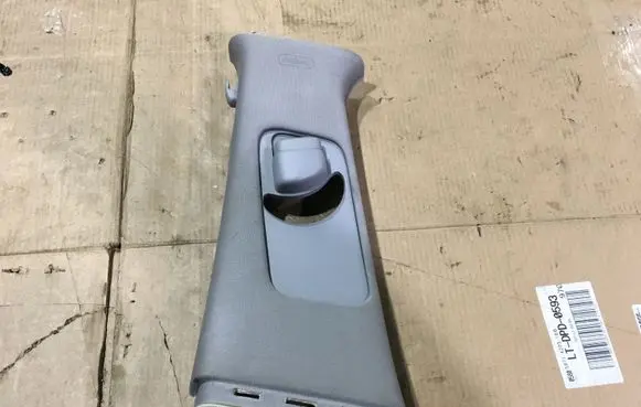 Hyundai i40 (B) pillar trim (top) 858303Z000