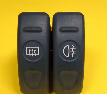 Renault Twingo I Fog light switch 843212E