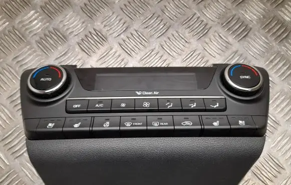 Hyundai Tucson TL Climate control unit 97250D7290