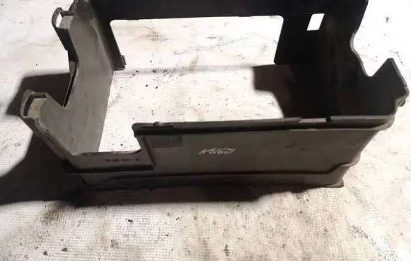 Battery bracket