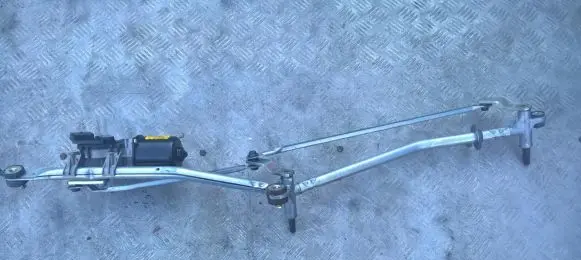 Front wiper linkage and motor