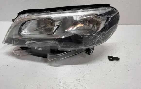 Peugeot Expert Headlight/headlamp 9808572680