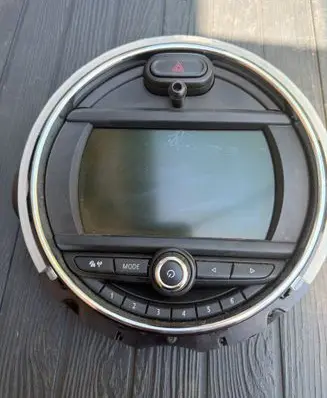Mini One - Cooper F56 F55 Radio/CD/DVD/GPS head unit 927942401