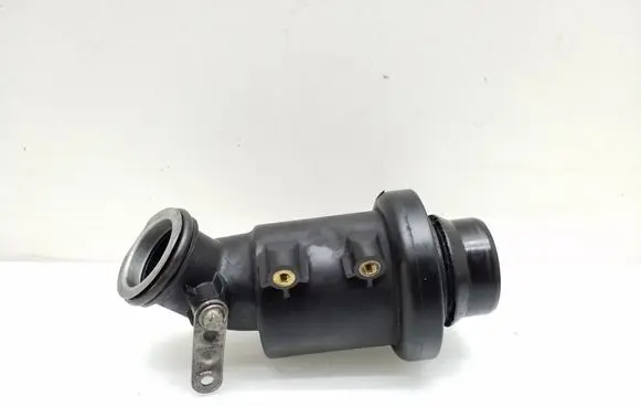 Mercedes-Benz E W212 Intercooler hose/pipe A6511400087