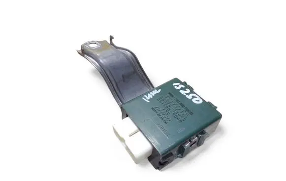 Lexus IS 220D-250-350 Door control unit/module 8597053030