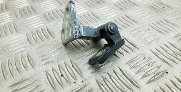 Volkswagen PASSAT B7 Rear door upper hinge 3C4833402D