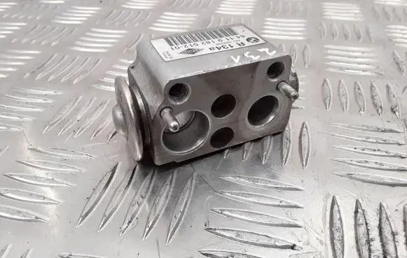 Air conditioning (A/C) expansion valve