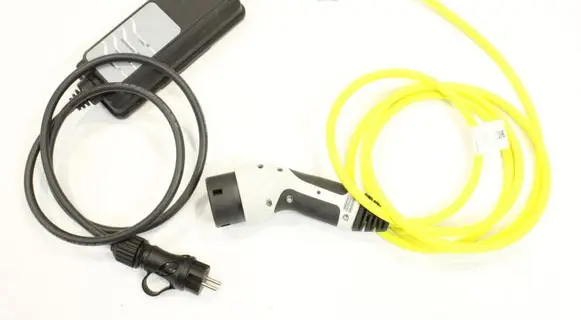 BMW i3 Battery charger (optional) 35025802