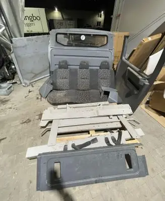 Mercedes-Benz Vito Viano W639 Trunk separation 