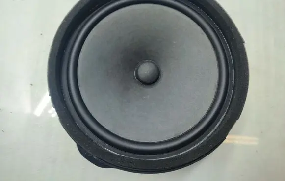Audi A3 S3 8V Front door speaker 8V0035415C