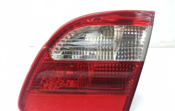 Mercedes-Benz E W211 Tailgate rear/tail lights A2118201464 A2118200277