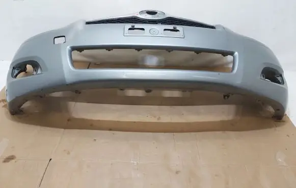 Toyota Yaris Front bumper 521190D340