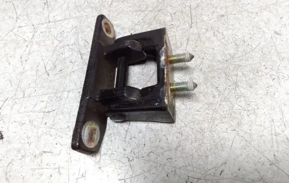 KIA Sorento Tailgate/trunk/boot hinge