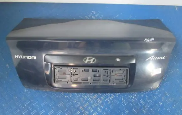 Hyundai Accent Tailgate/trunk/boot lid