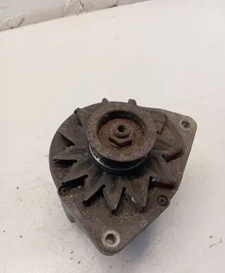 Audi A6 S6 C4 4A Generator/alternator 0120468108