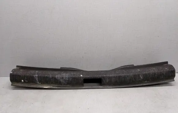 Volkswagen PASSAT B6 Trunk/boot sill cover protection 3C9863459
