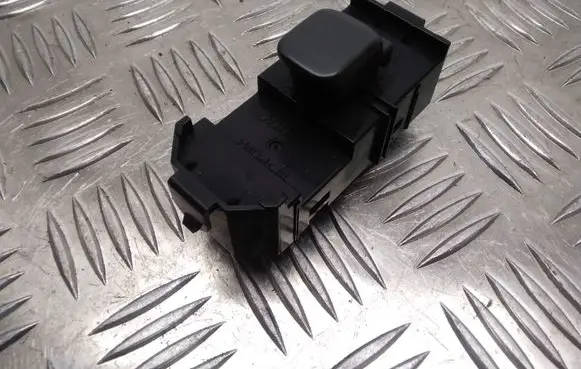 Toyota Prius (XW10) Electric window control switch
