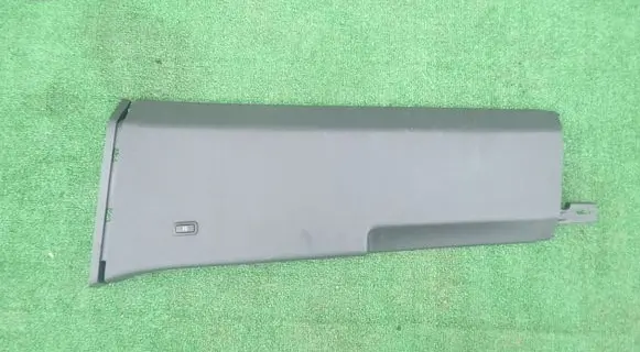 (B) pillar trim (top)