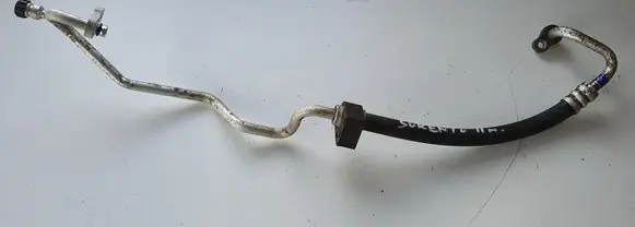 KIA Sorento Air conditioning (A/C) pipe/hose