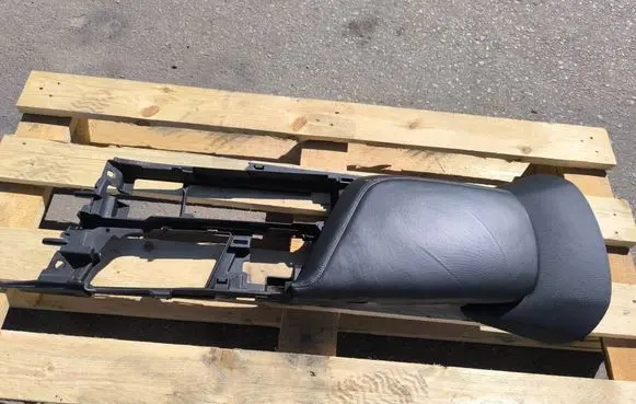 Chevrolet Corvette C7 Center console 