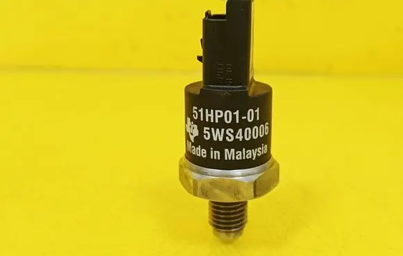 Ford Fiesta Fuel pressure sensor 51HP0101 5WS40006