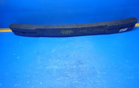 Front bumper foam support bar