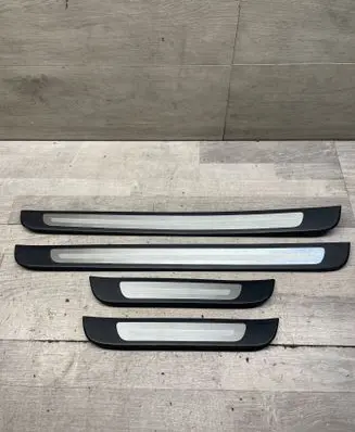 Audi A6 C7 sill trim set (inner) 4G0853375 4G0853375C