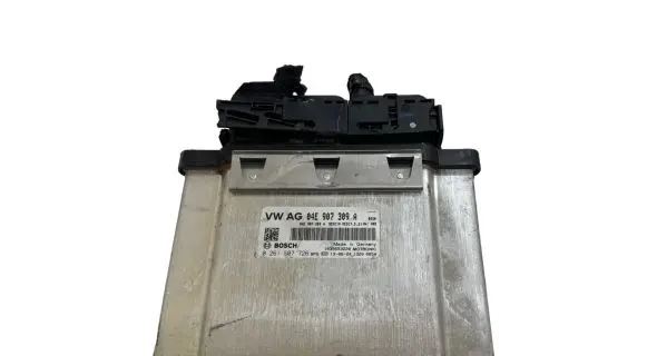 Volkswagen Golf VII Engine control unit/module 04E907309A 0261S07726