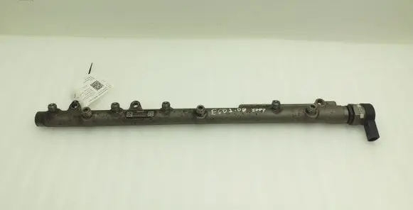 BMW 5 E60 E61 Fuel main line pipe 7799610 0445216023