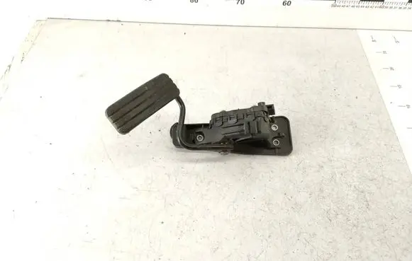 Renault Espace - Grand espace IV Accelerator throttle pedal 8200104482