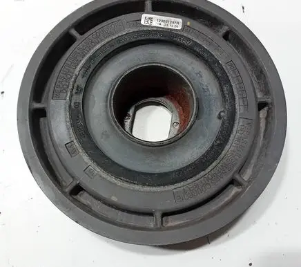 Nissan Navara D23 Crankshaft pulley 123031297R