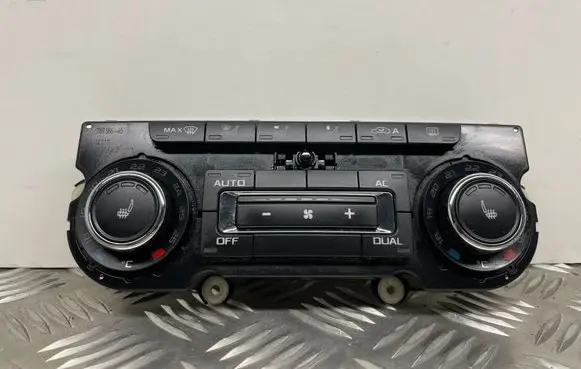Skoda Superb B6 (3T) Climate control unit 3T0907044BE