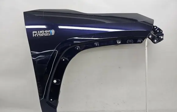 Toyota RAV 4 (XA50) Fender 