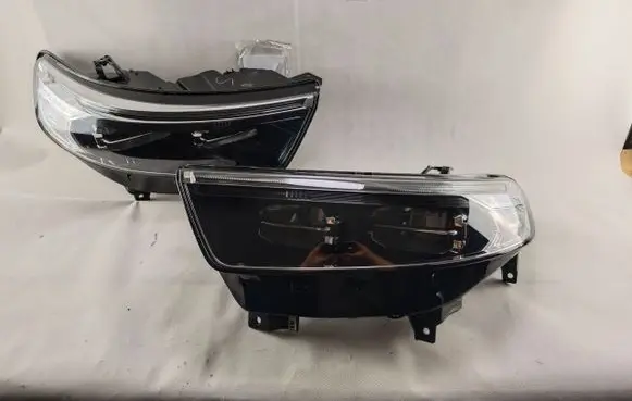 Ford Explorer Headlights/headlamps set 